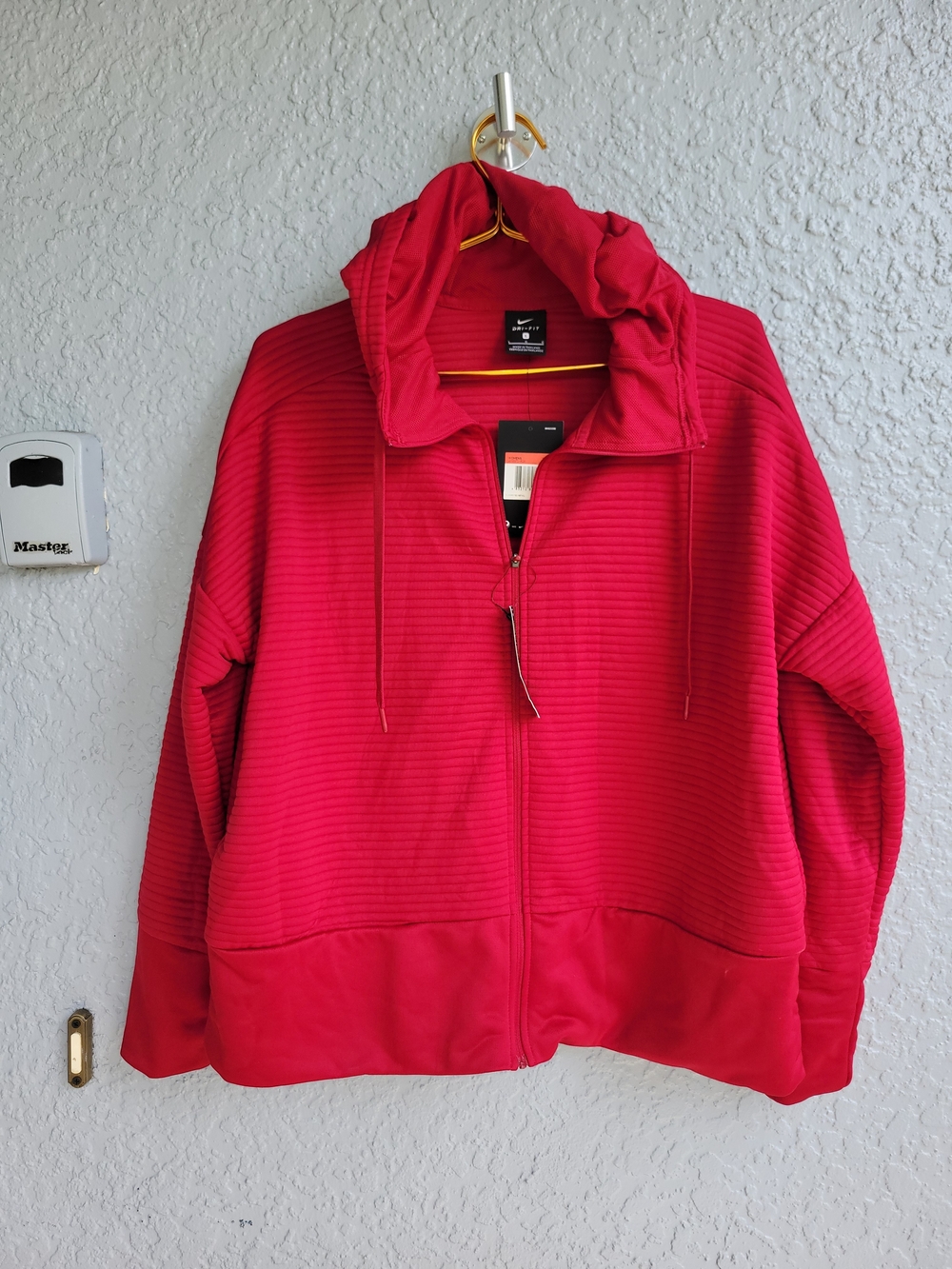 Nike Red Quilted Nike Dry Fit Full-Zip Hoodie Jacket Size L